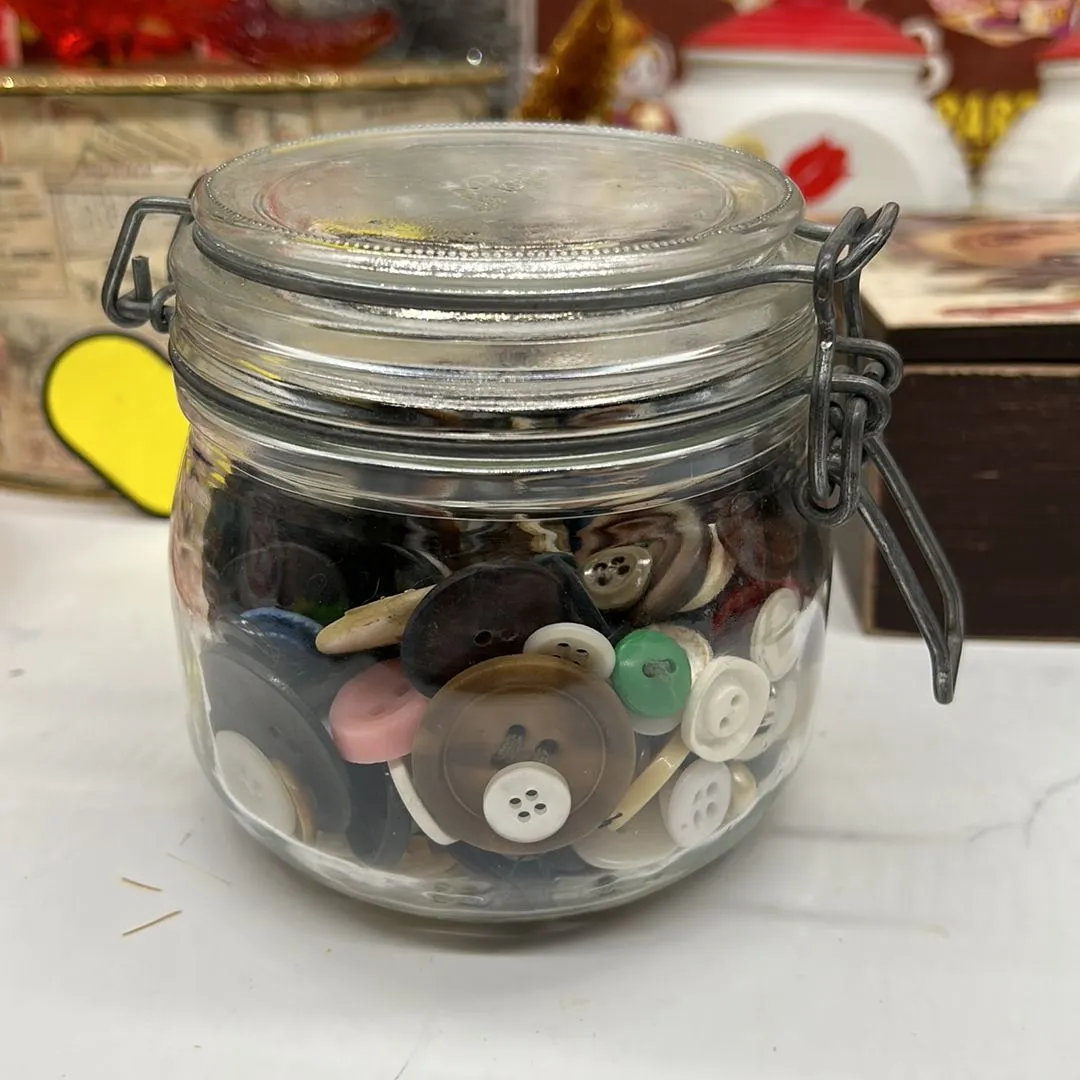Product image for Jar of Buttons