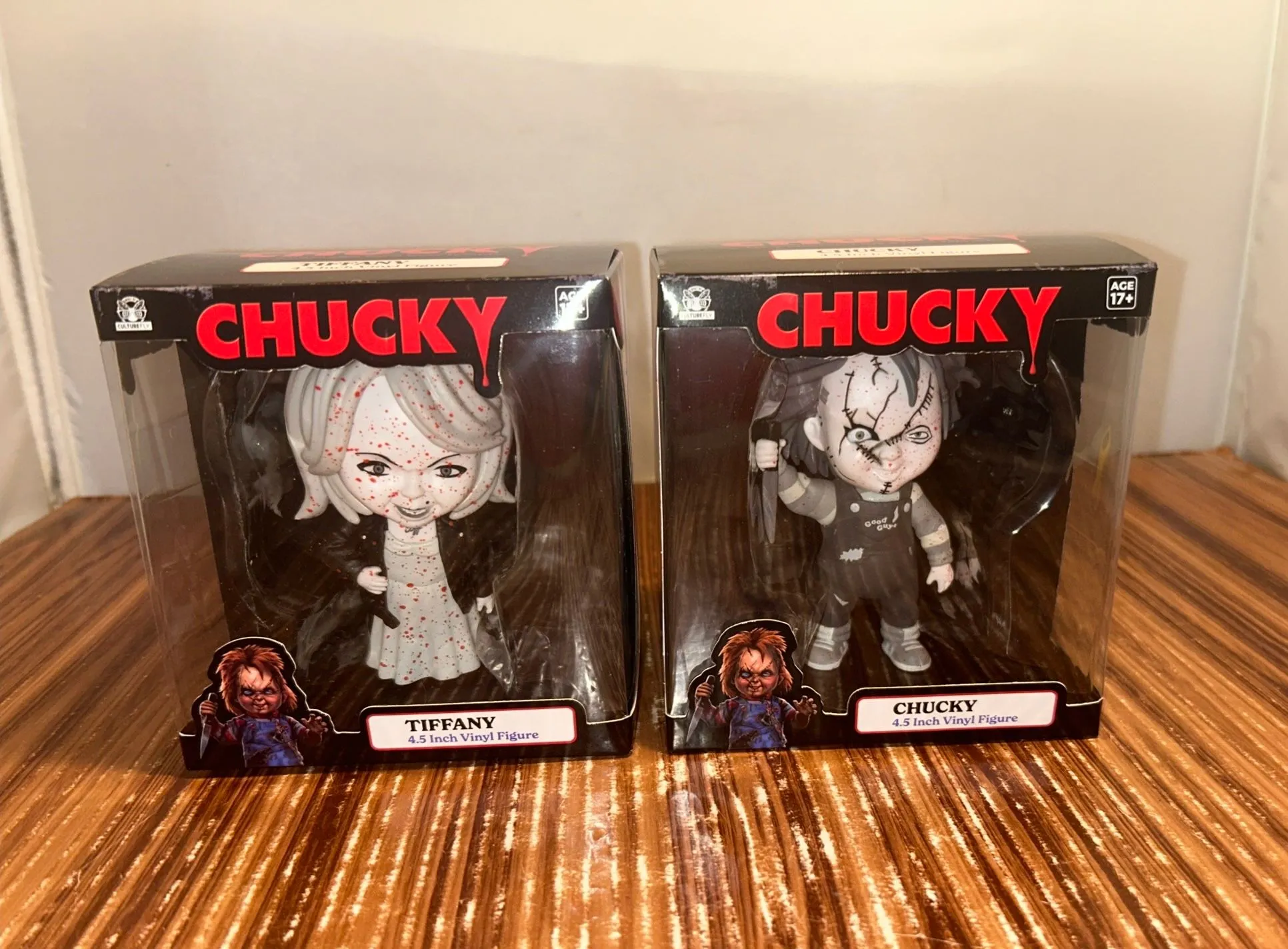 Product image for Chucky And Tiffany 4.4 Inch Vinyl Figures Set Black White Blood Gray Culturefly