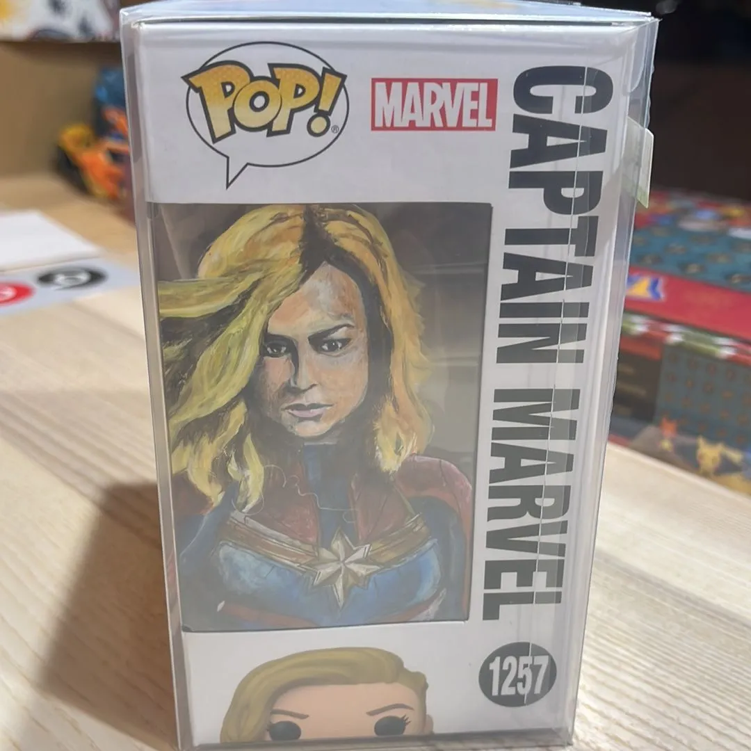 Product image for *Captain Marvel 1257 Custom Art