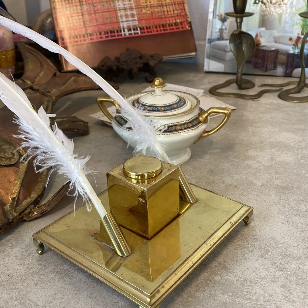 Product image for Modernism brass Italy sarreid sarreid inkwell feathers included