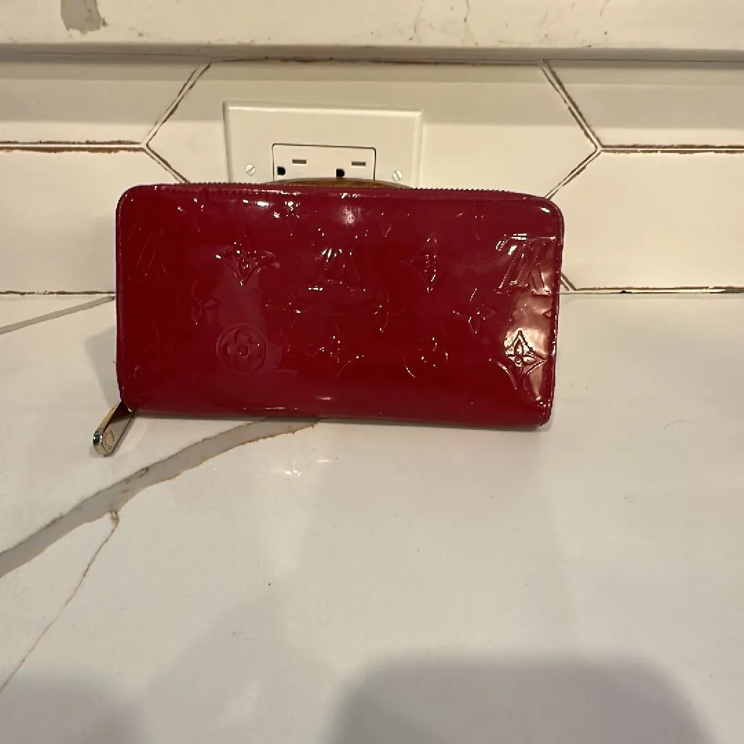 Product image for LV Pink Vernis Wallet