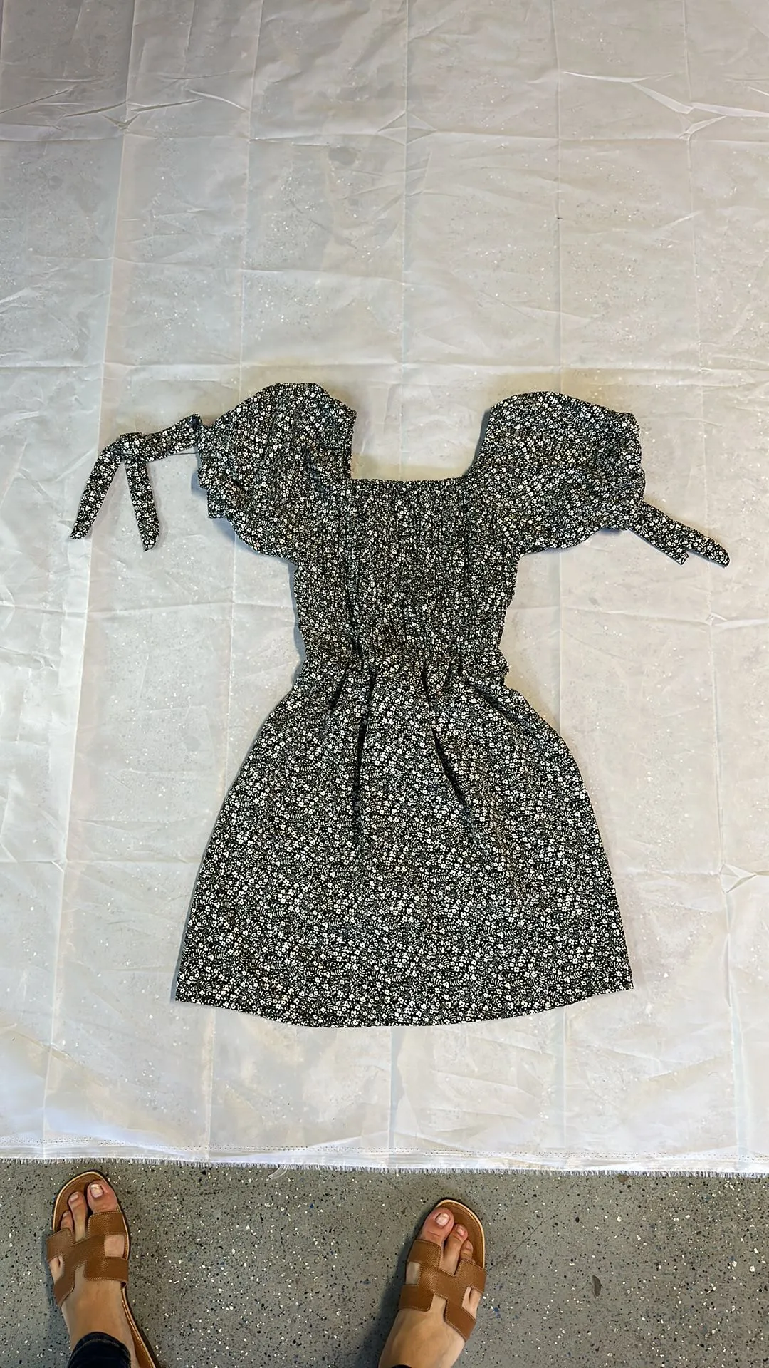 Product image for Cottage core poof sleeve dress size small