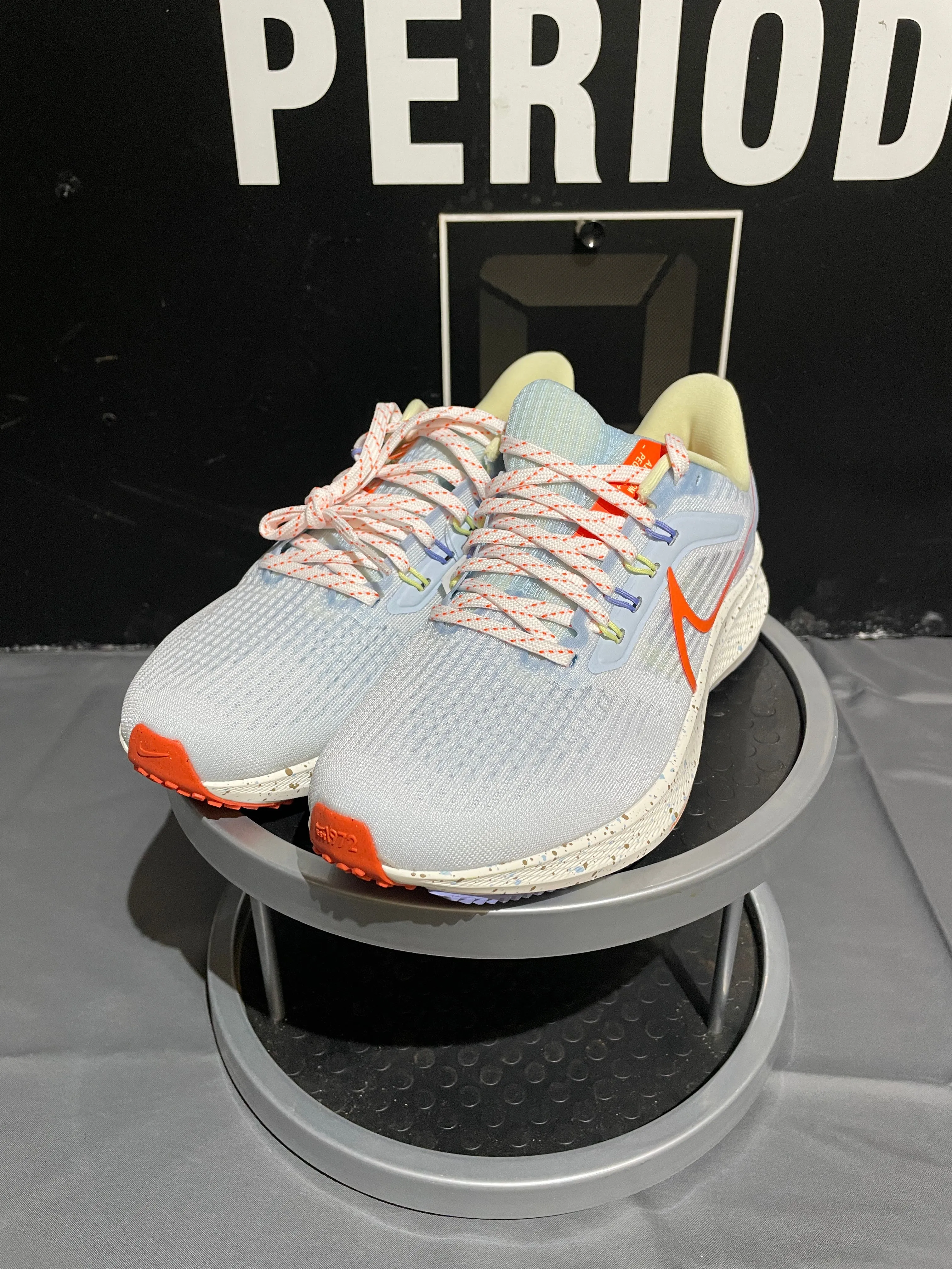 Product image for WOMEN’S SIZE 8.5 - NEW W WMNS AIR ZOOM PEGASUS 39 'LIGHT THISTLE SAFETY ORANGE'
