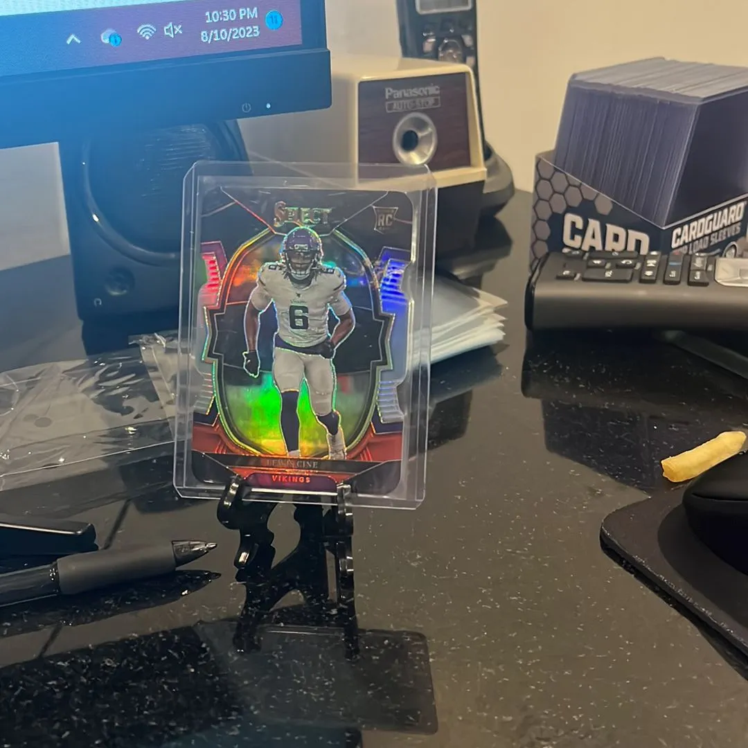 Product image for Lewis Cine Black Red Die Cut Prizm RC #52 Select