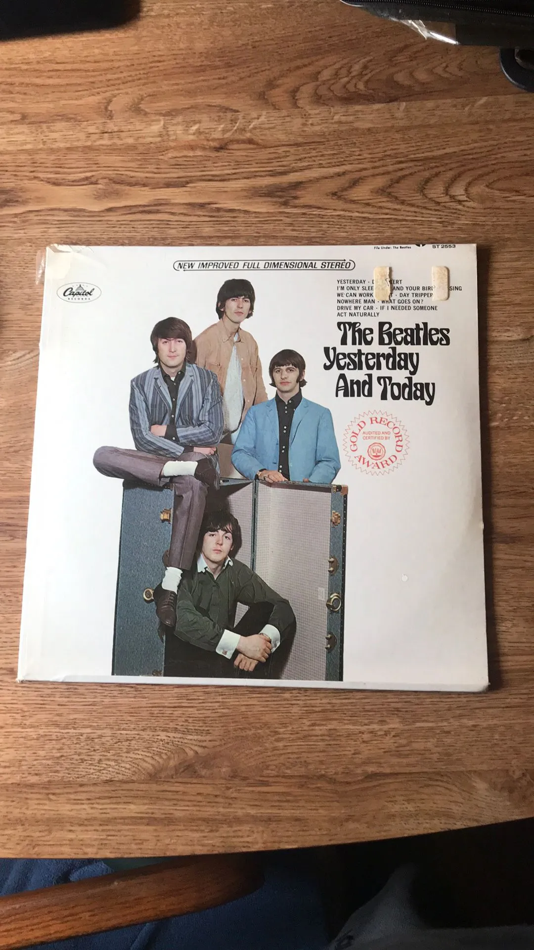 Product image for Manufacture sealed ￼Beatles Yesterday and today Re-Issue