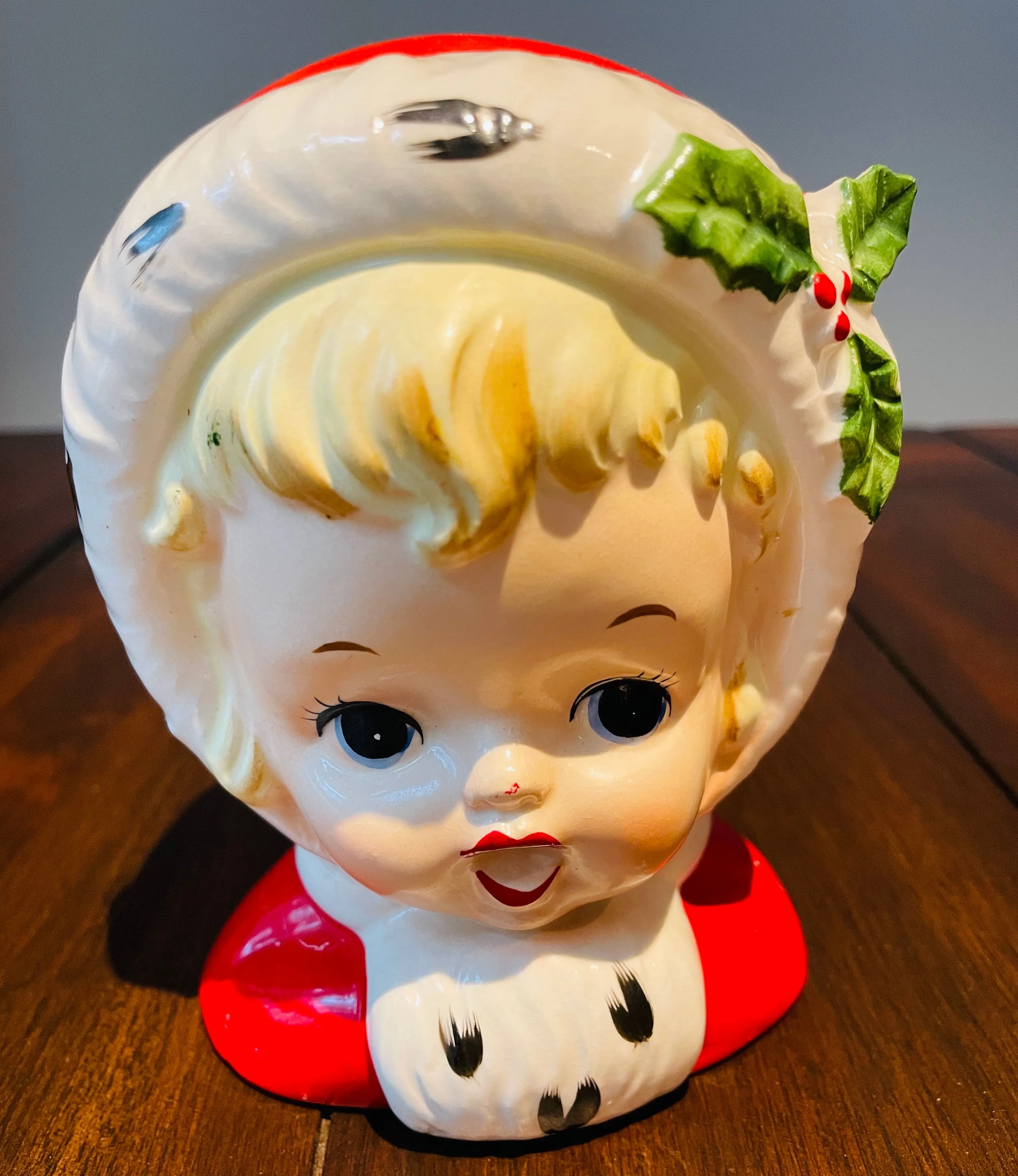 Product image for 36-Vintage Norcrest Ceramic Christmas Caroling Girl Headvase