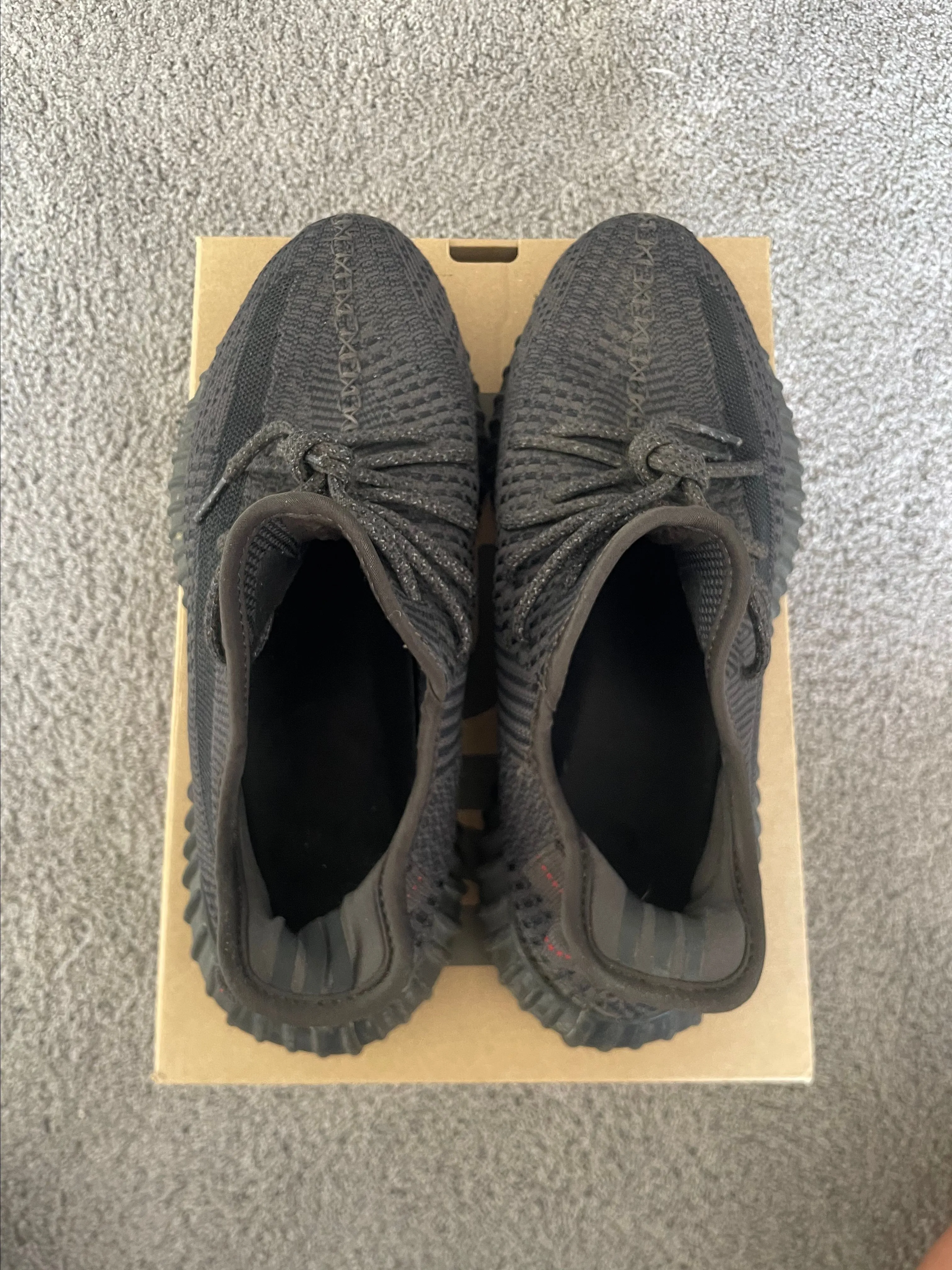 adidas gazelle silver green womens GY3438 adidas Yeezy Boost 350 V2 Light [USED] main image 0