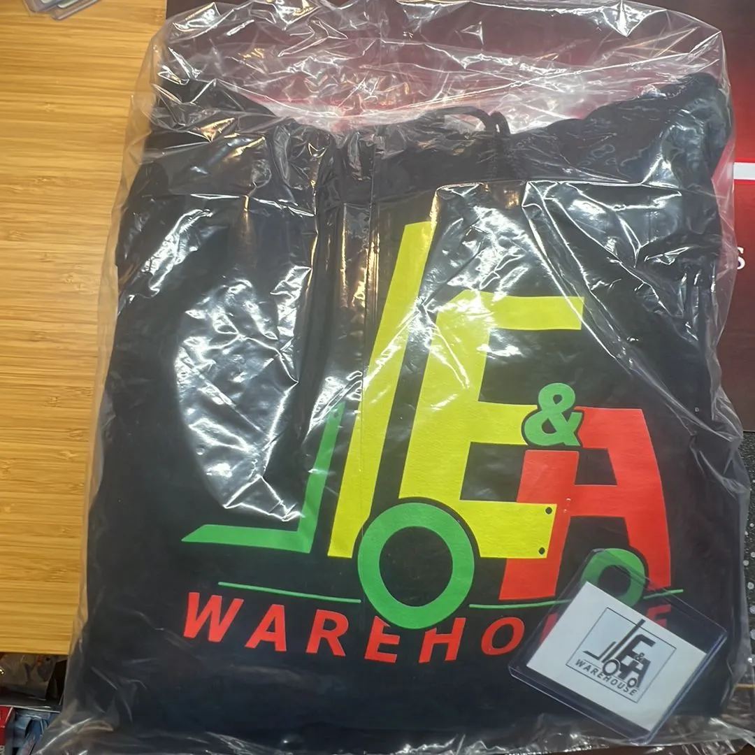Product image for Sz Large or Xl black E&A hoodie Rasta logo