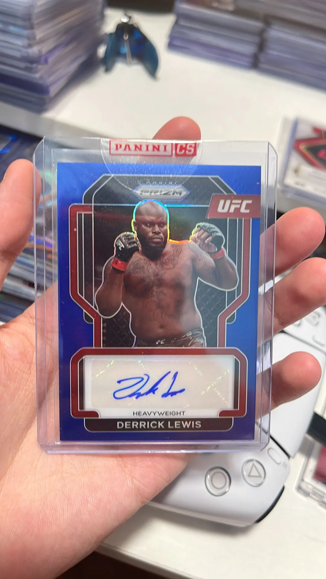 Product image for Derrick Lewis 2022 Prizm auto /49