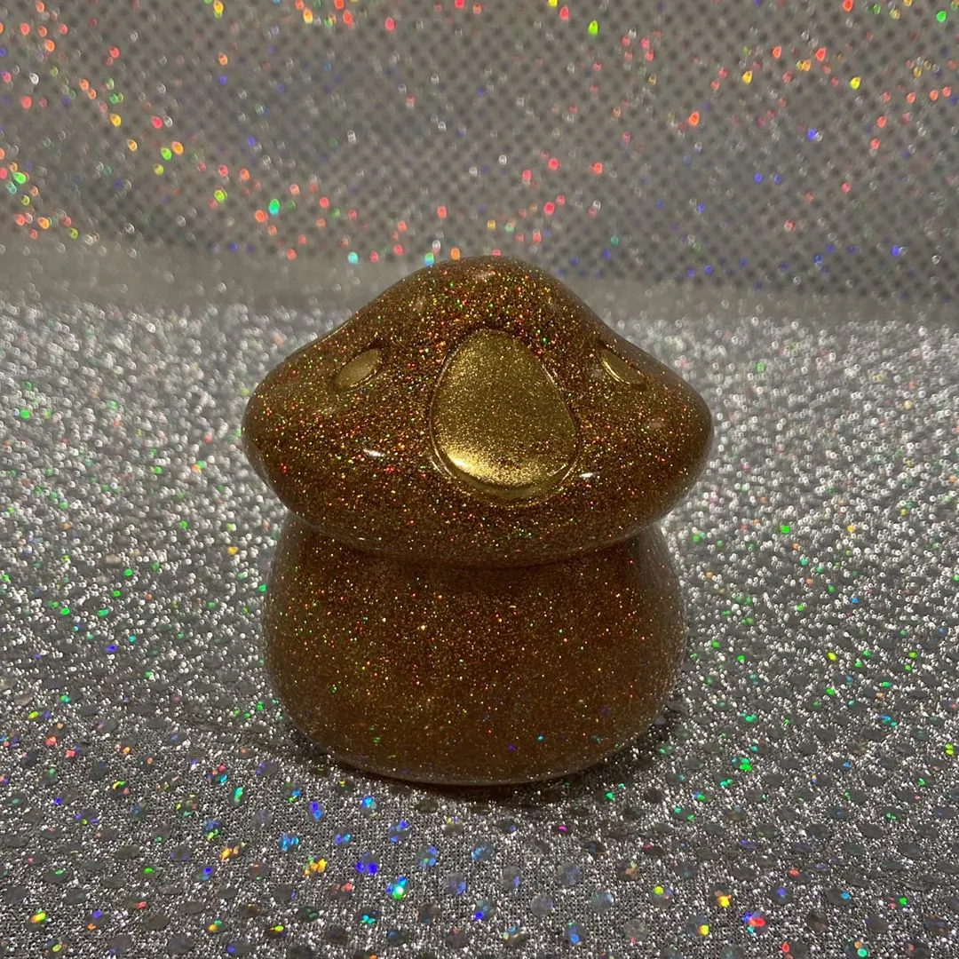 Product image for Epoxy resin mushroom container