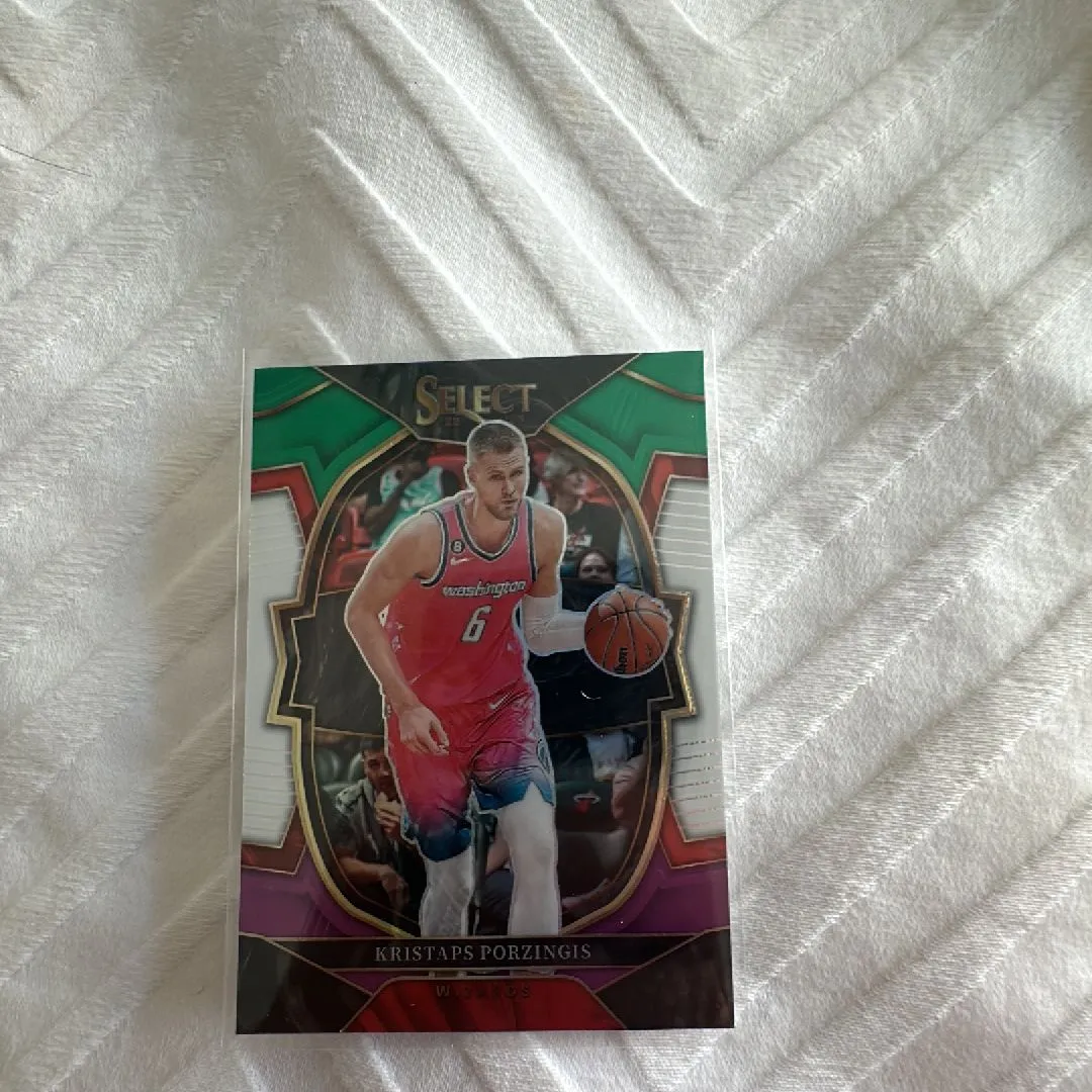 Product image for Kristaps Porzingis Select