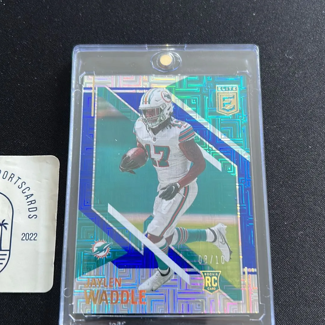 Product image for Jaylen Waddle Blue Foil Reactor #8/10