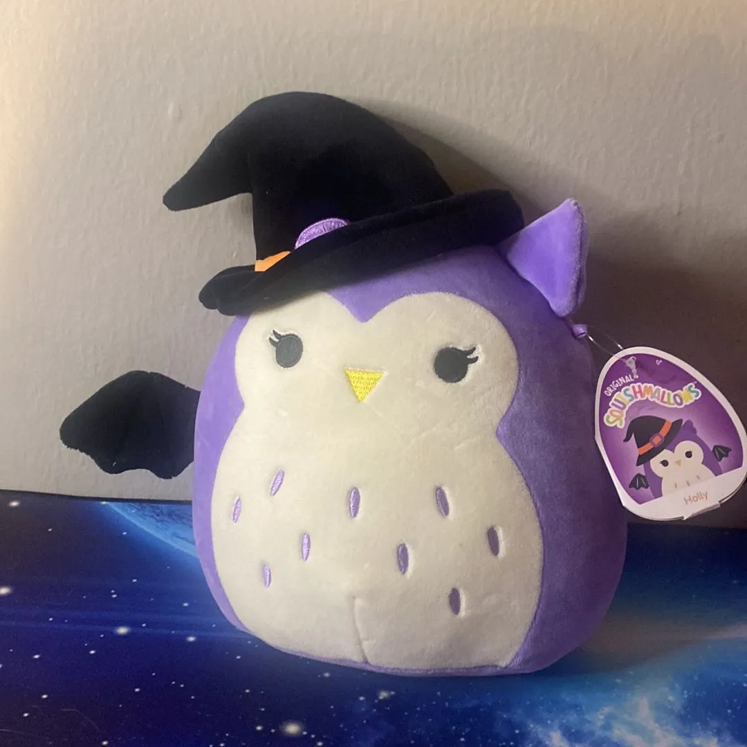 Product image for Holly squishmallow 8”