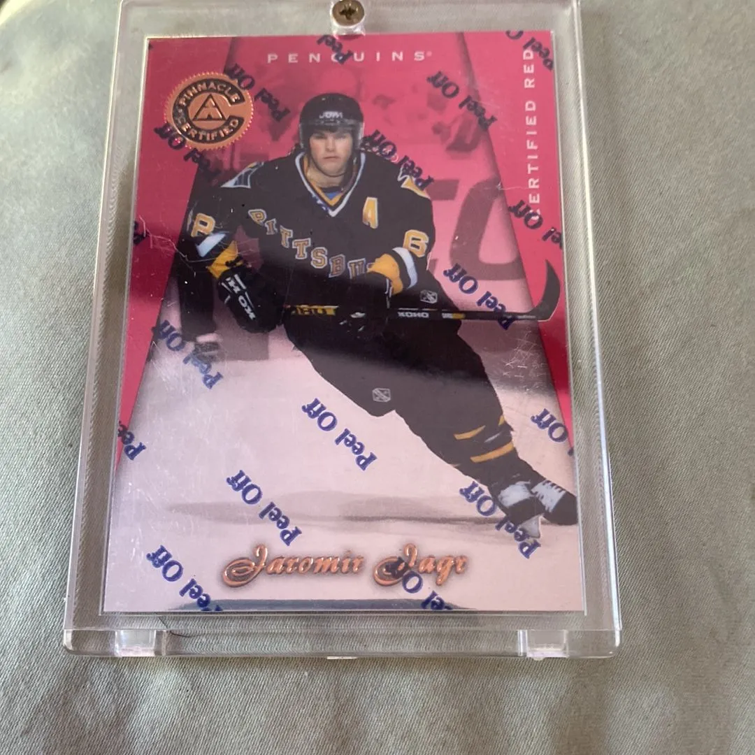 Product image for 1997-98 pinnacle certified mirror red jaromir jagr #35