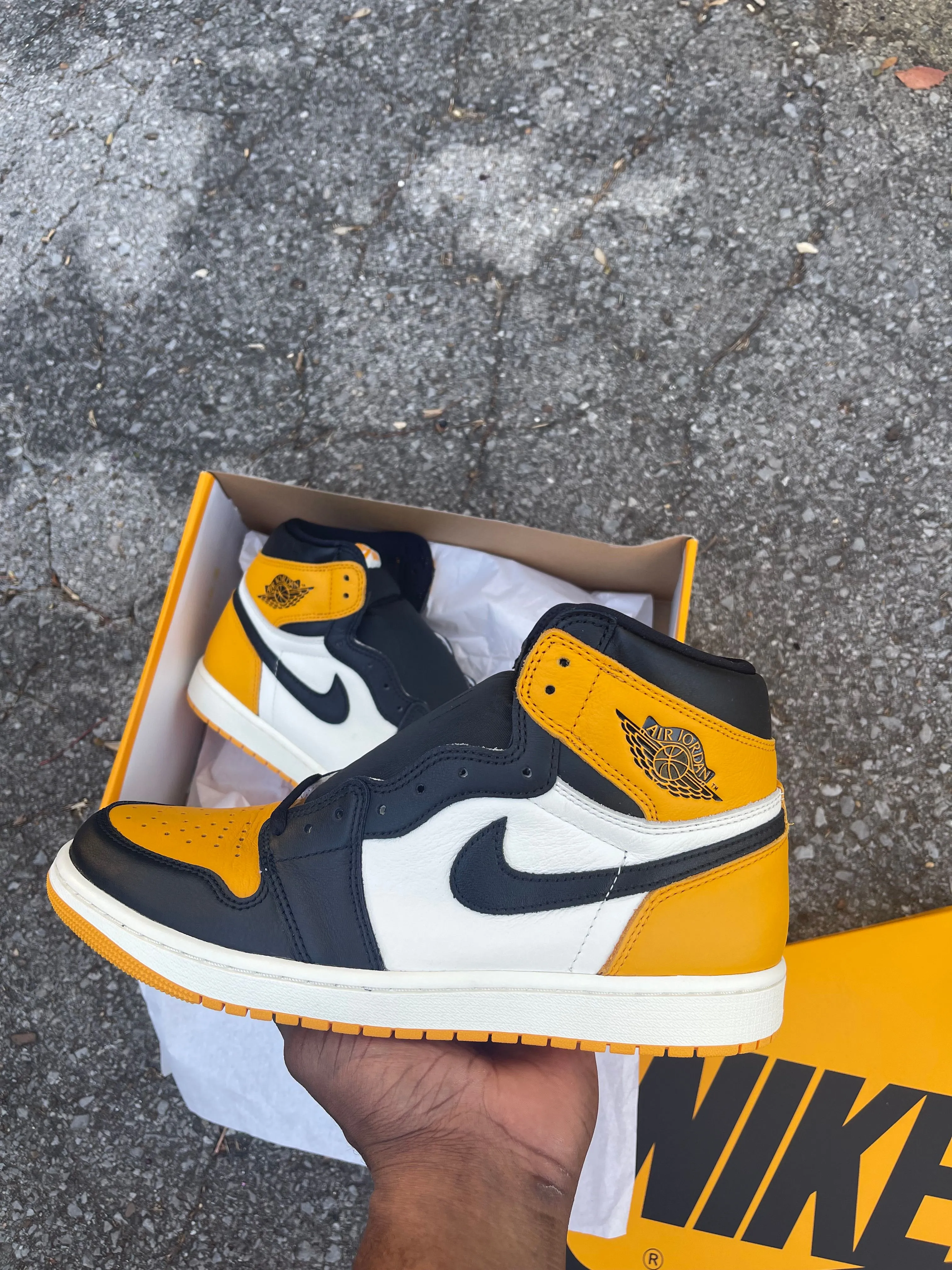 Product image for Jordan 1 High OG 🚕 (SIZE 10.5) Brand new!