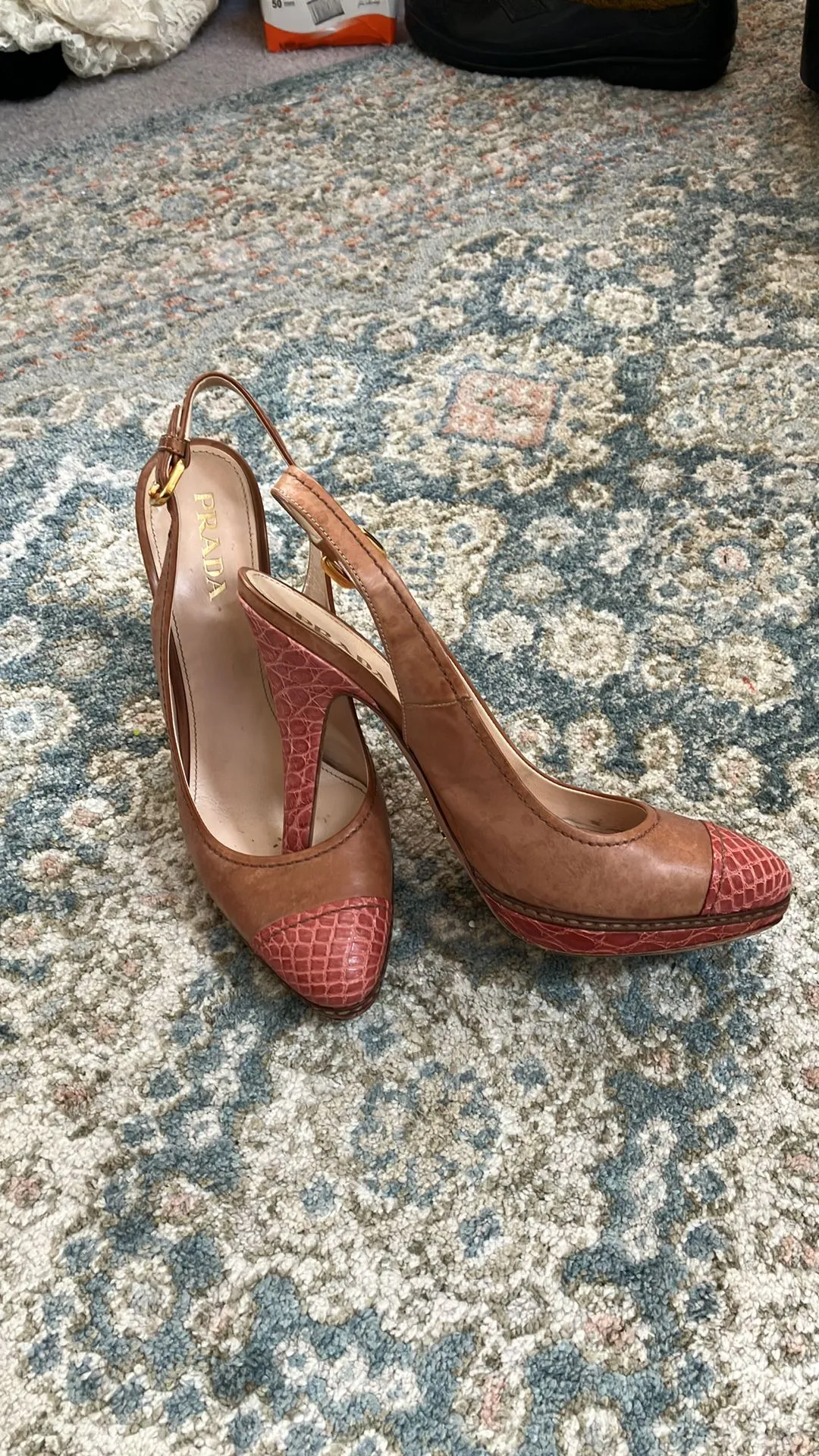 Product image for WSS20- Prada Size 37.5
