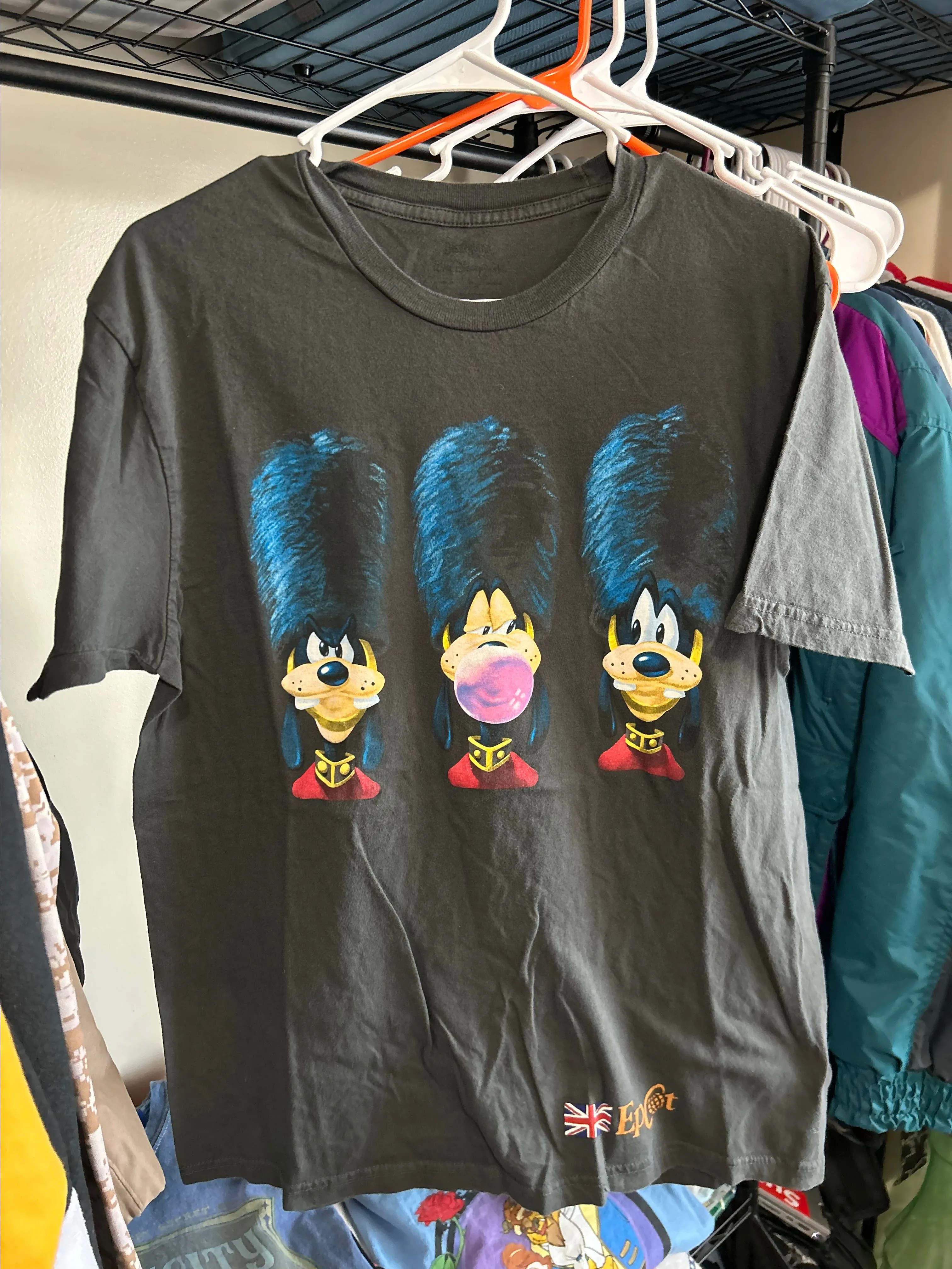 Product image for L Disney Goofy World Showcase Epcot