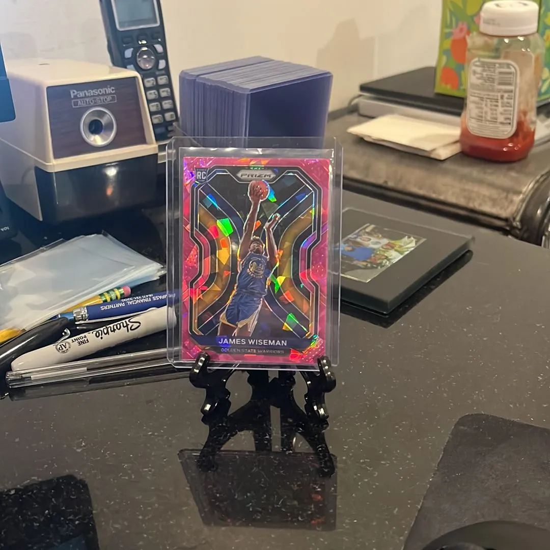 Product image for James Wiseman Pink Cracked Ice RC #268