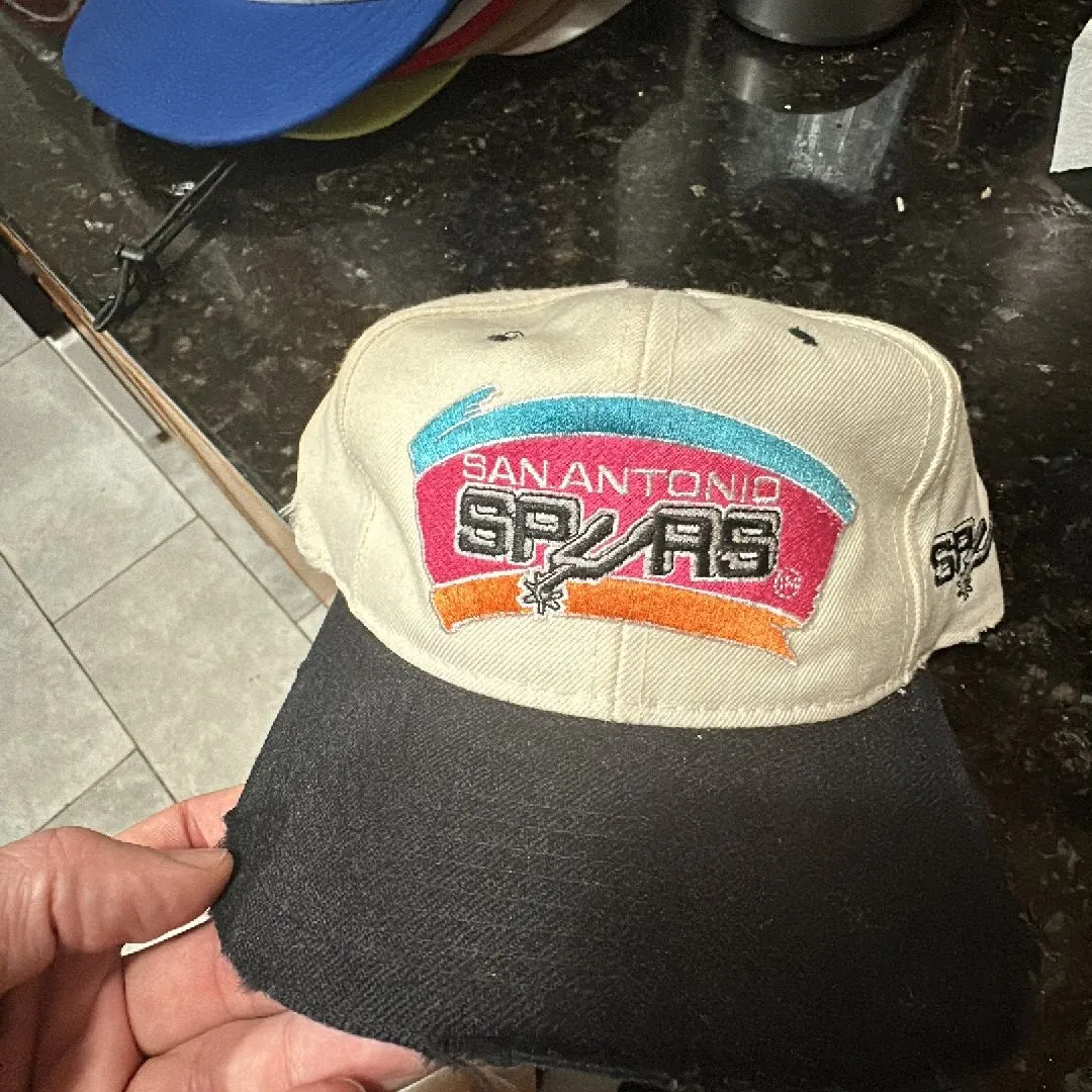 Product image for Spurs Starter Snap Some Distressing