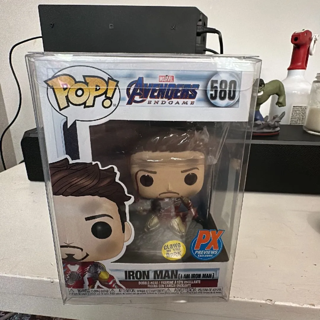 Product image for Iron man [I Am Iron Man] (Glows in the Dark)