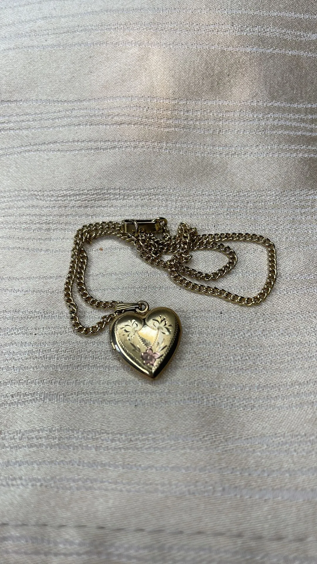 Product image for M37 Gold filled etched locket with gold tone chain