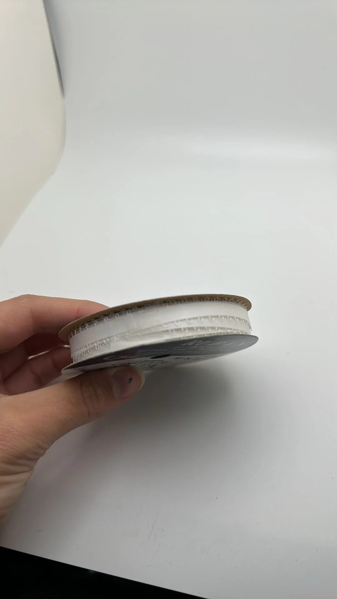 Product image for Vintage white ribbon