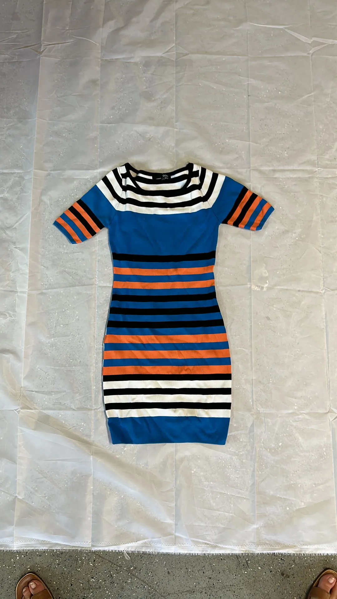 Product image for Blue orange body con dress, size small