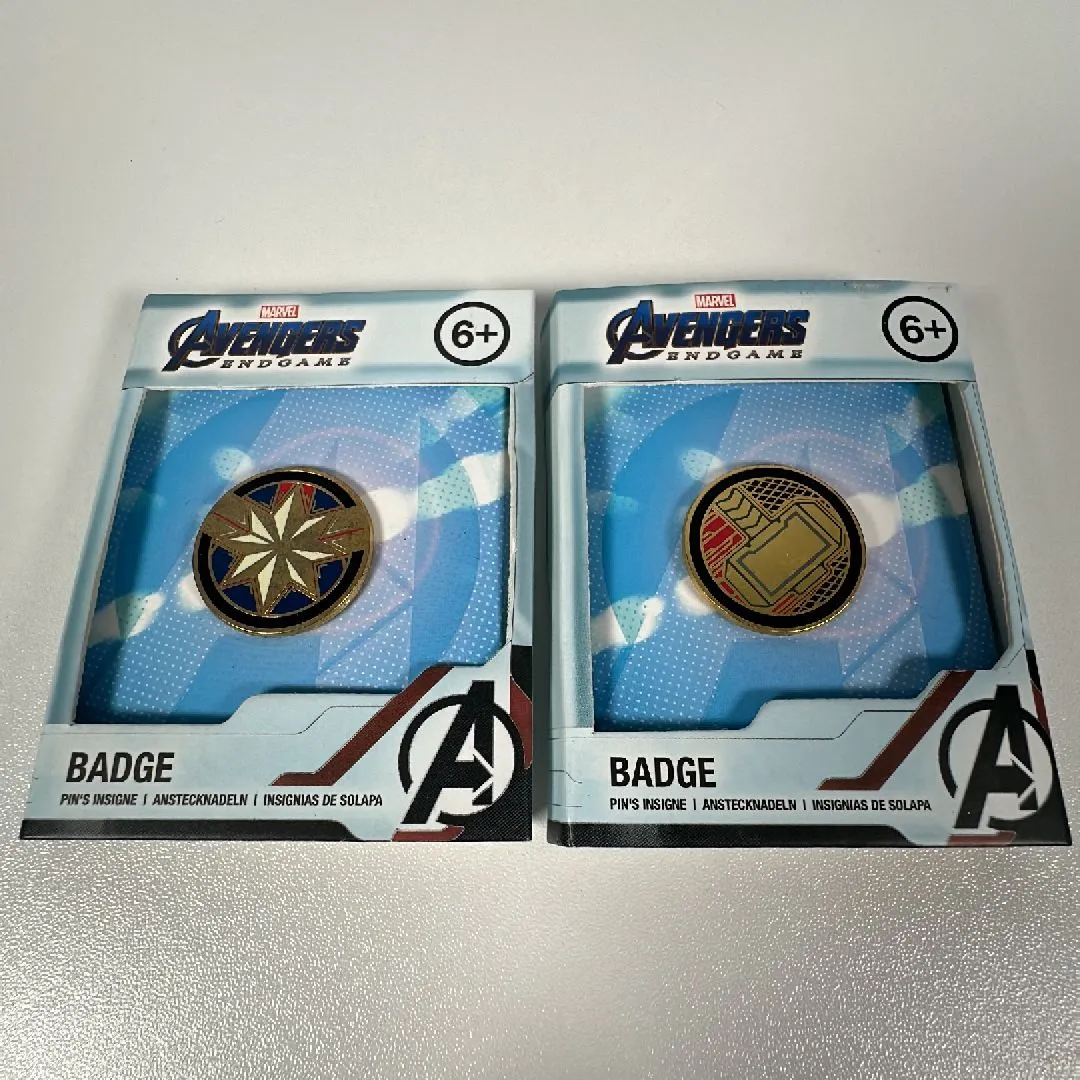 Product image for Marvel Avengers Endgame Pin Badge PAIR NEW