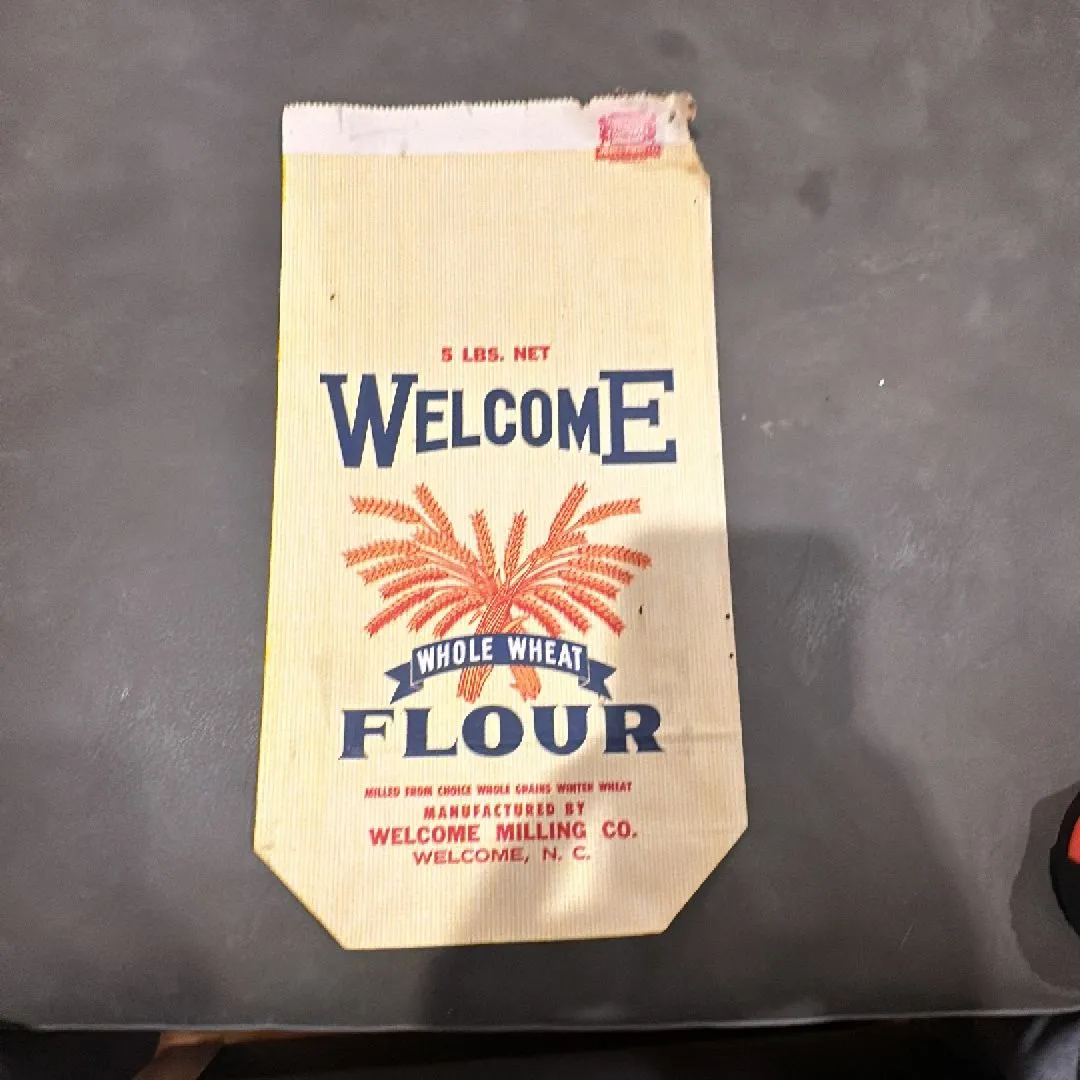 Product image for Vintage NOS Welcome 5 lb. Flour Bag