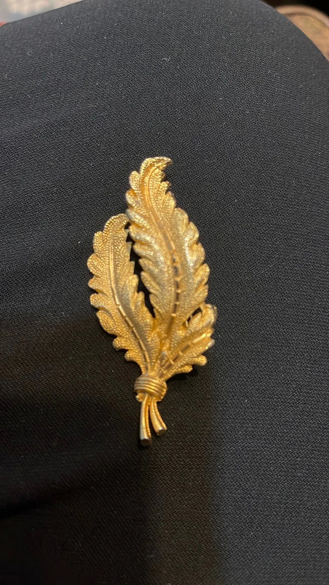 Listing Image Blurred Background