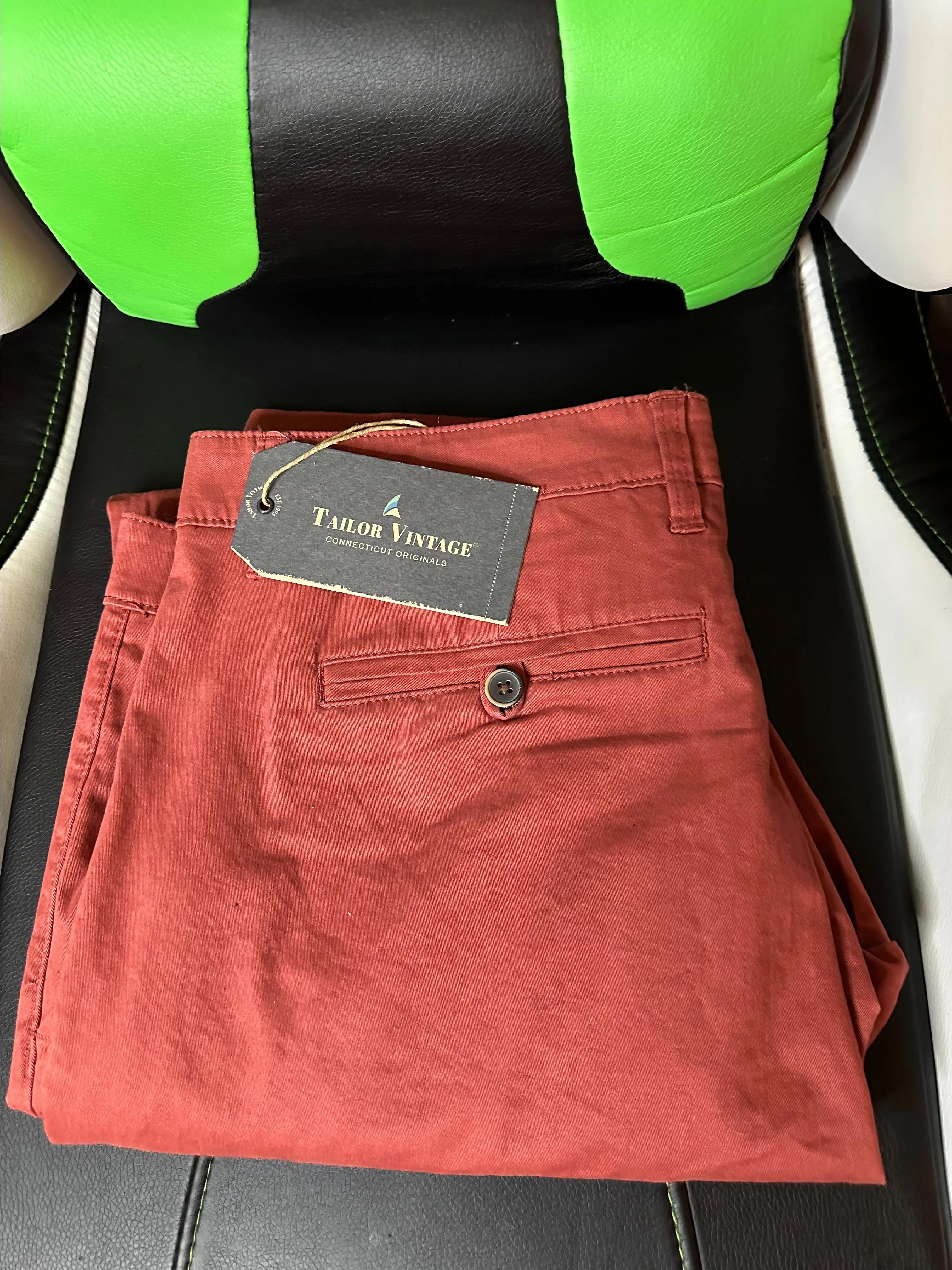 Product image for TAYLOR VINTAGE CANYON RED CASUAL PANTS
