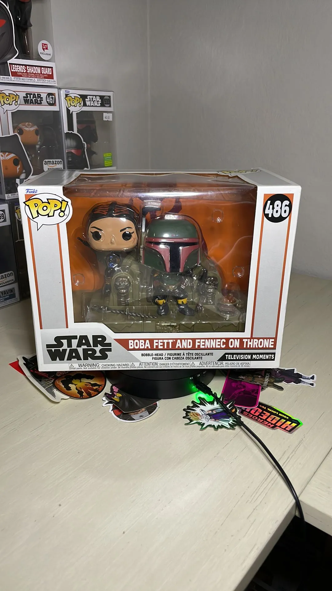 Product image for Boba Fett and Fennec on Throne