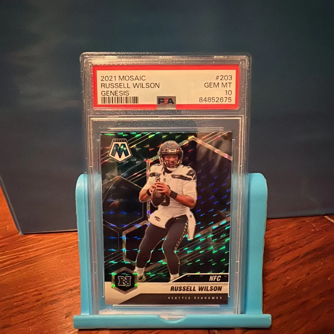 Product image for 2021 Panini Mosaic Russell Wilson 203 Genesis PSA GEM MT 10