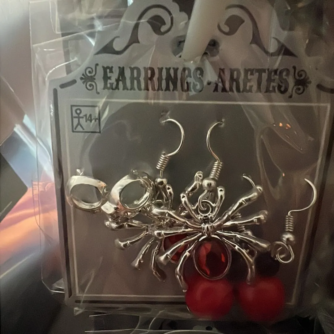 Product image for Red spider earrings
