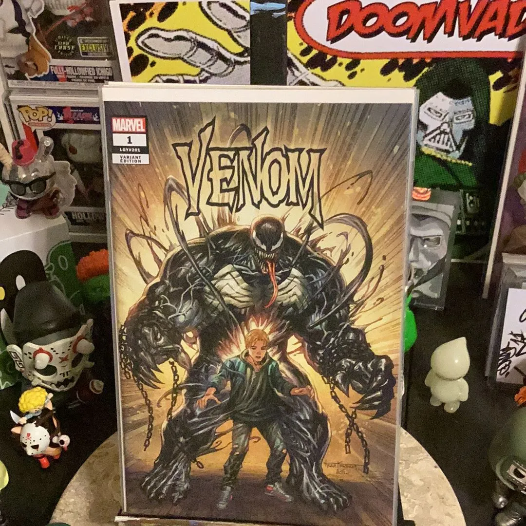 Product image for Marvel - VENOM (#1-#5) (2023) Tyler Kirkham - Todd Nauck - Gabriele Dell’otto