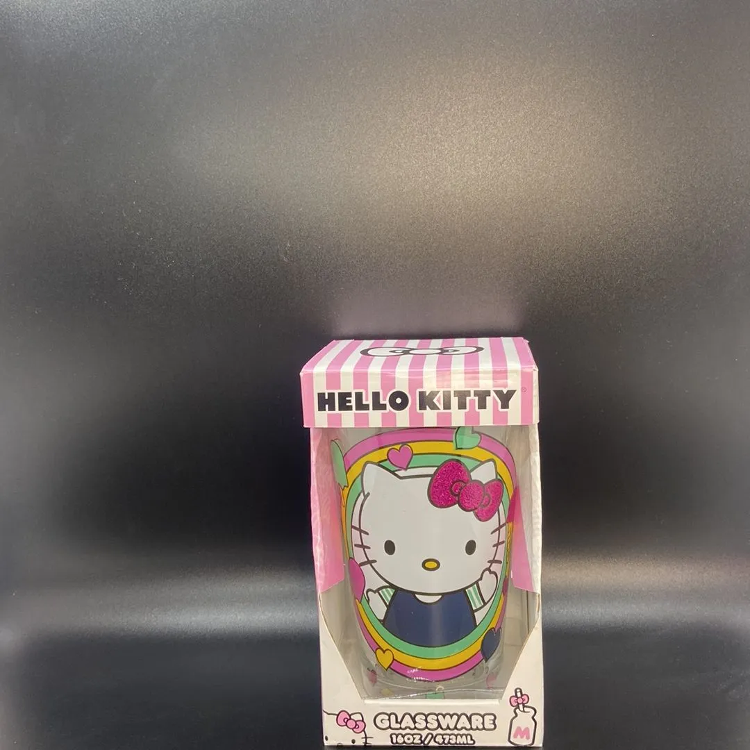 Product image for Hello kitty glassware 16 ounce