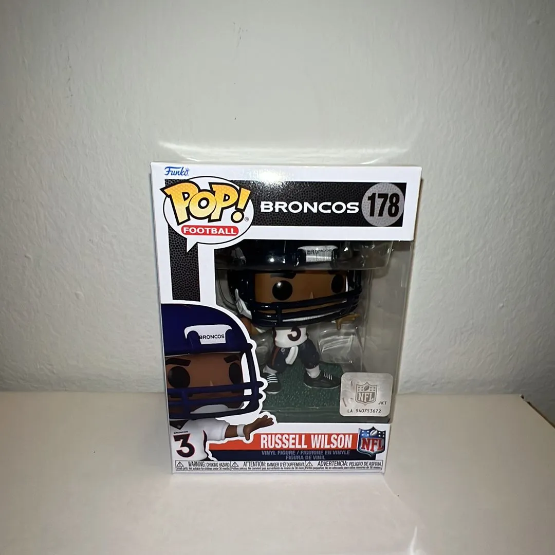 Product image for Russel Wilson