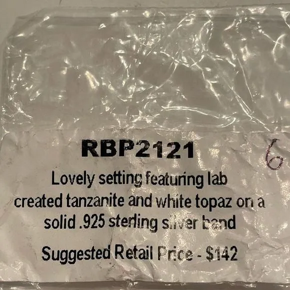Listing Image Blurred Background