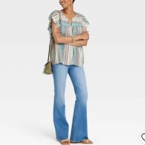Listing Image Blurred Background