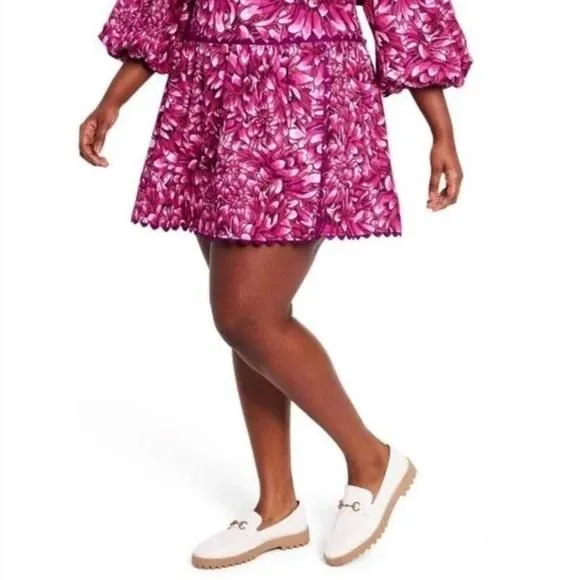 Product image for (20W/22W)- KIKA VARGAS X TARGET Mum Floral Scallop Edge Mini Skirt