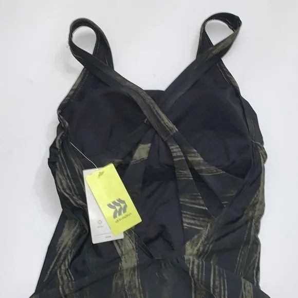 Listing Image Blurred Background