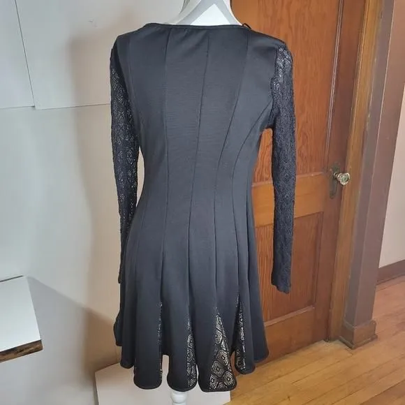Listing Image Blurred Background