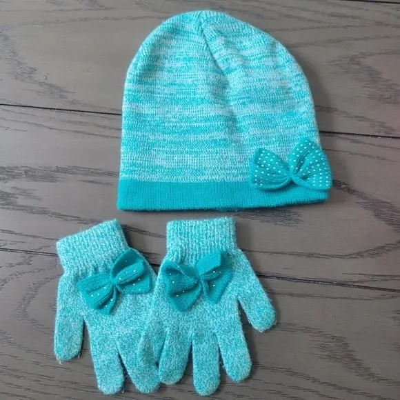 Product image for Girls Hat And Gloves outerwear accessories
