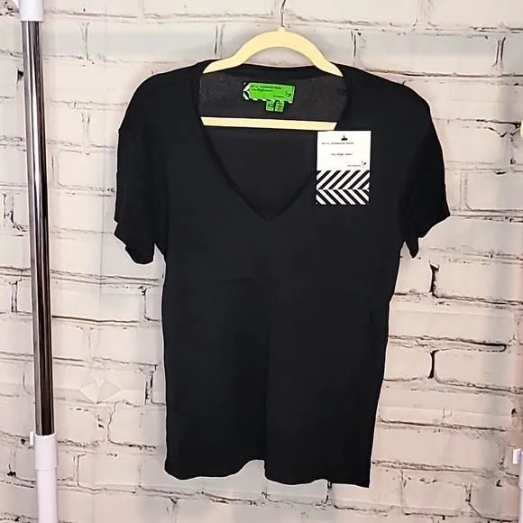 Listing Image Blurred Background