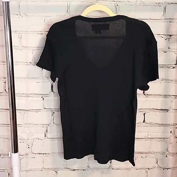 Listing Image Blurred Background