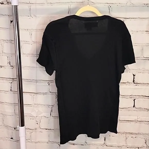Listing Image Blurred Background