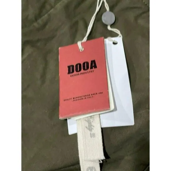 Listing Image Blurred Background