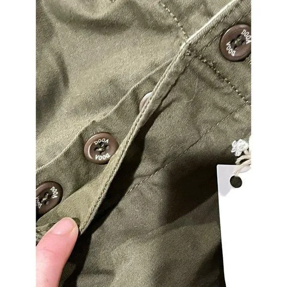 Listing Image Blurred Background