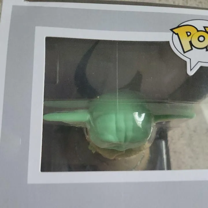 Listing Image Blurred Background