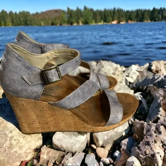 Product image for Tom’s Womens Clarissa Slate Blue Wedge Platform Strappy Sandal 9.5W Summer Day